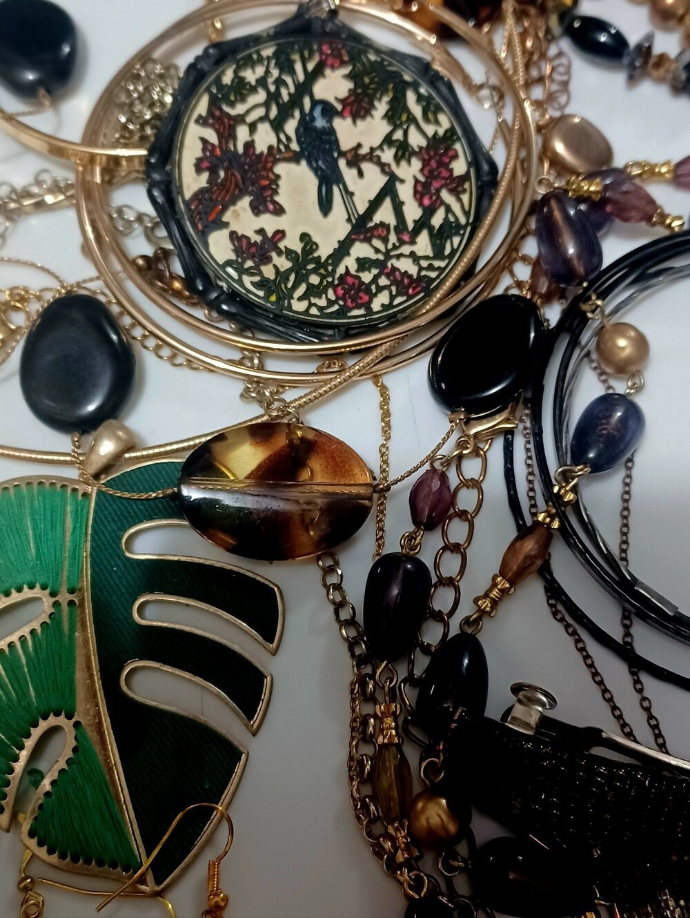 Lovely huge brown gold nature jewelry tortoise shell bohemian beaded goldtonelot